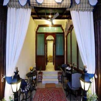 Stay In A Homestay In Udaipur Palace Road, Udaipur 2